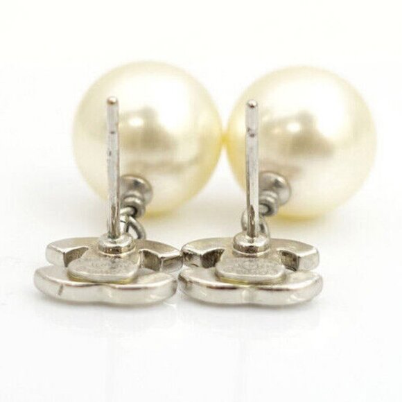CHANEL CC Logos Rhinestone Pearl Drop Stud Earrings Silver Tone A13P Auth - Picture 2 of 6